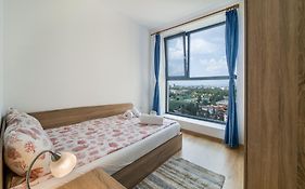 City View Apartment + Parking